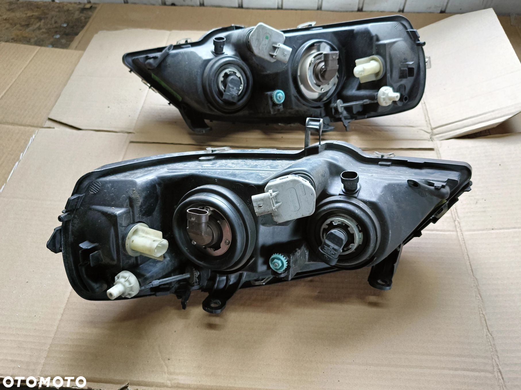 Astra G II lampa przednia przód PRAWA EU LIFT stan bdb bez uszkodzeń Opel - 2
