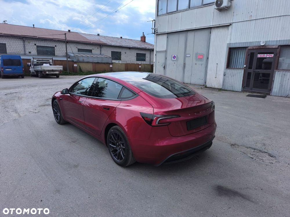 Tesla Model 3 Long Range RWD - 8