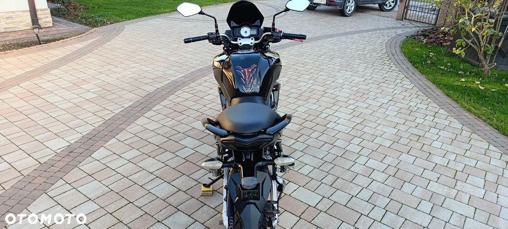Kawasaki Versys 650 - 8