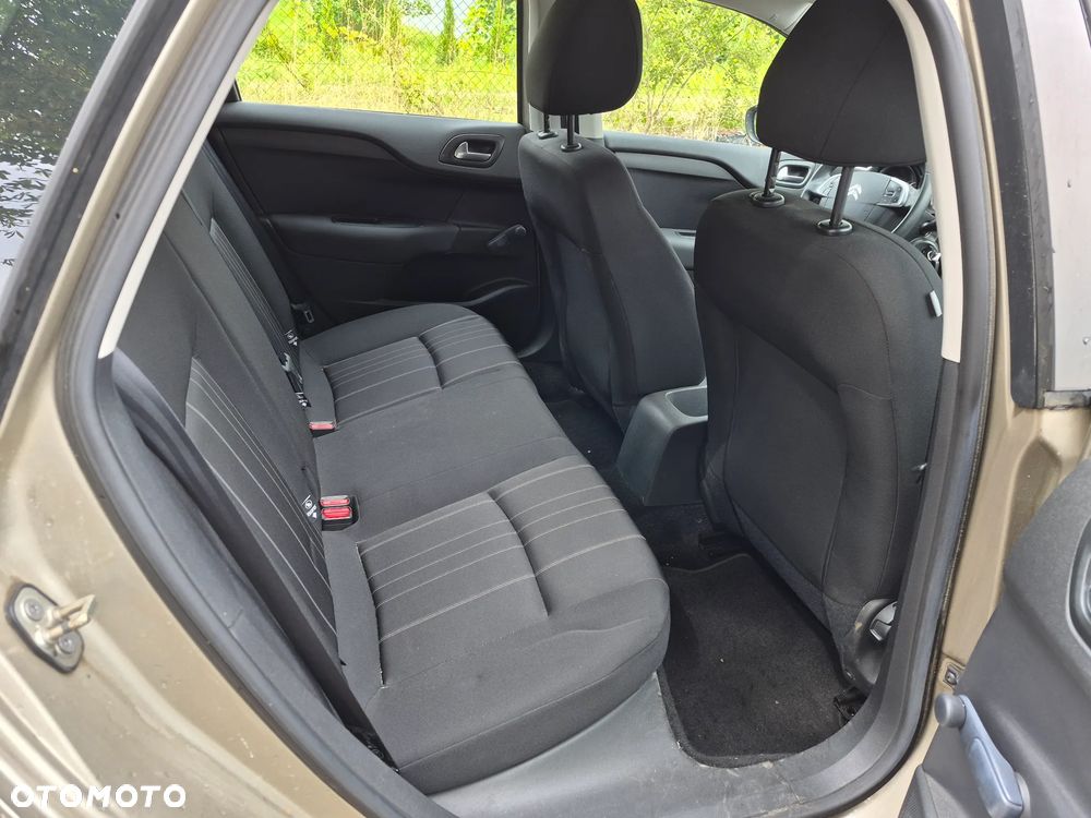Citroën C4 VTi 95 Attraction - 13