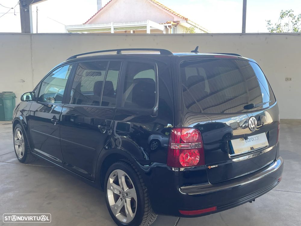 VW Touran 1.9 TDi Highline 7L - 3