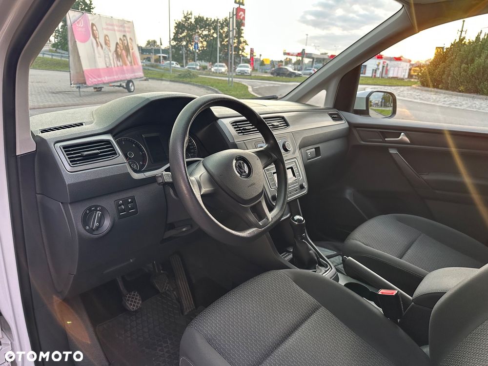 Volkswagen Caddy 2.0 TDI Highline - 13