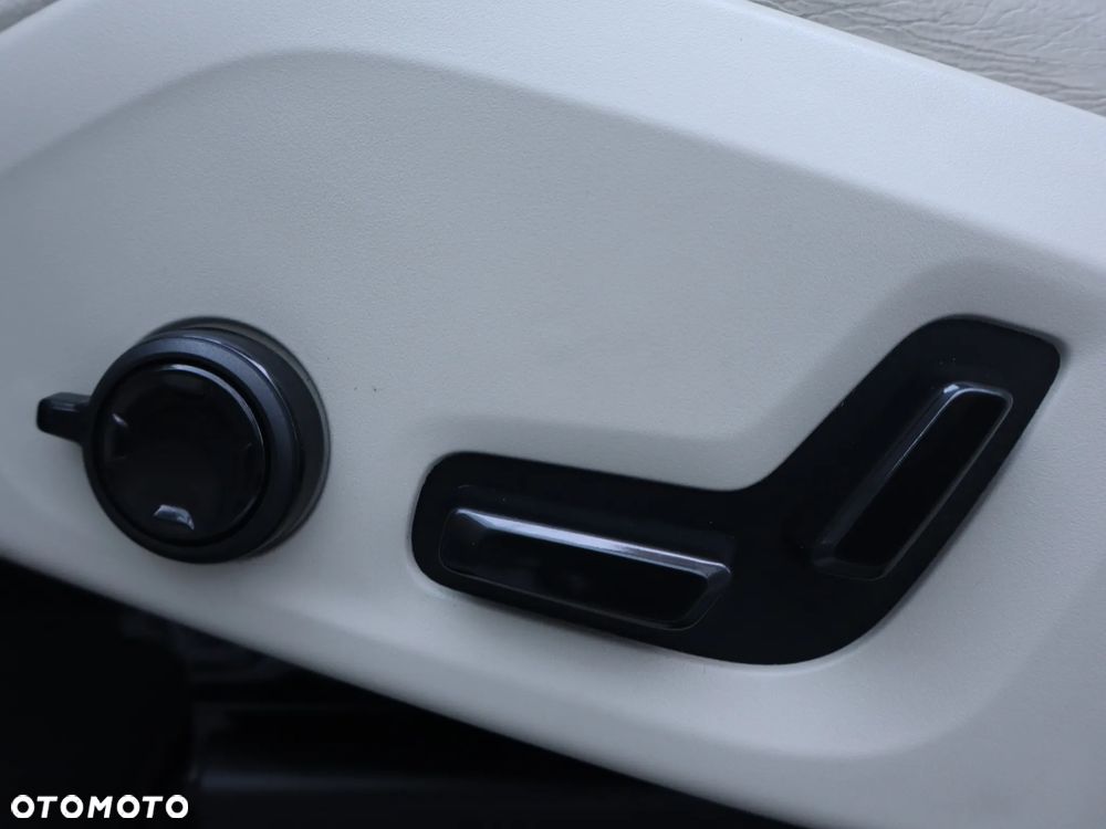 Volvo XC 60 B6 B AWD Inscription - 23