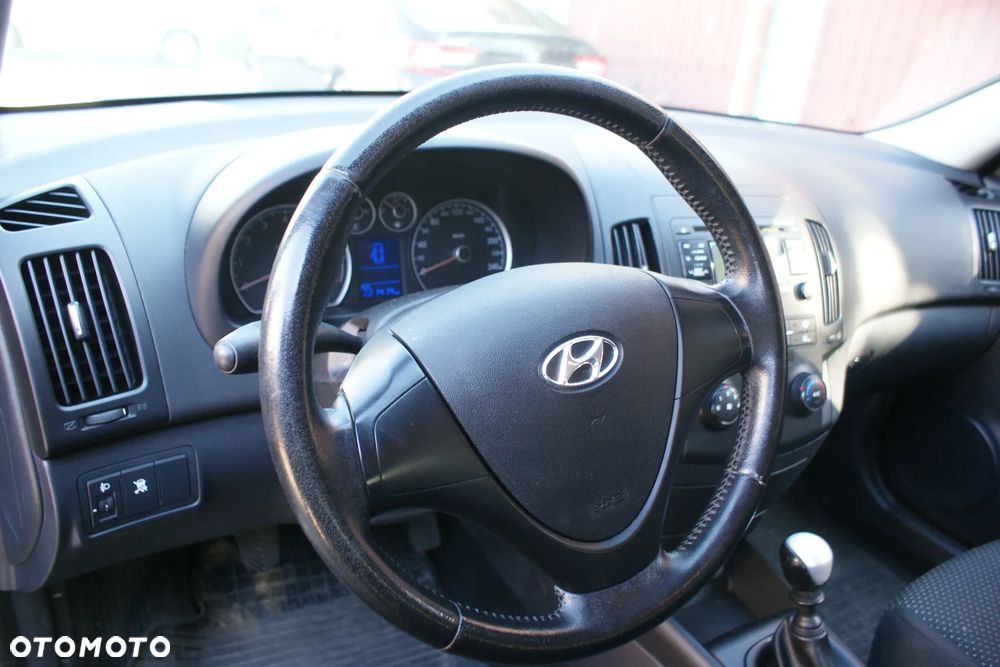 Hyundai i30 1.4 Blue Comfort - 9