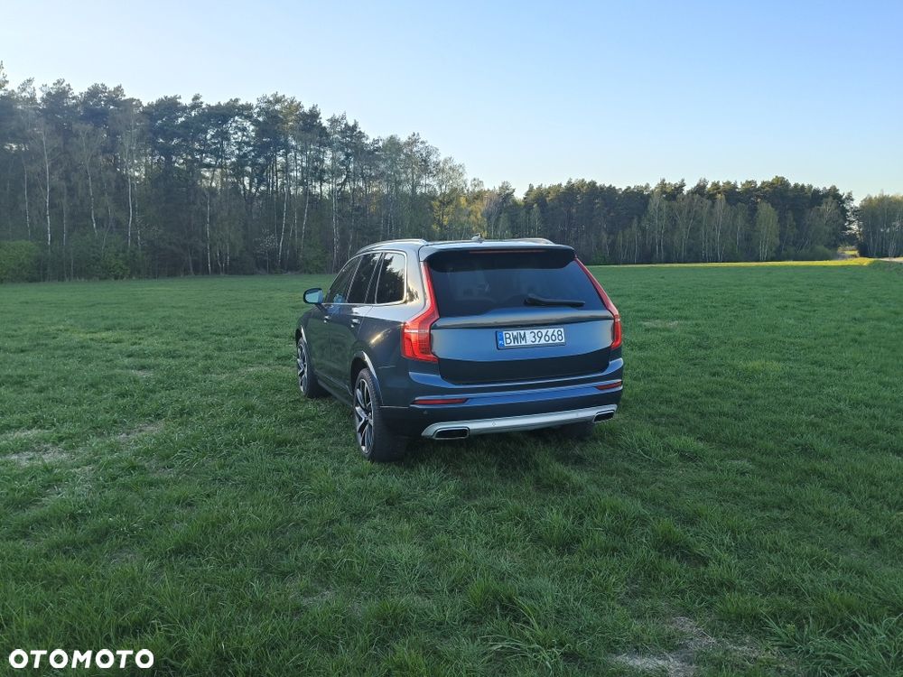 Volvo XC 90 - 4