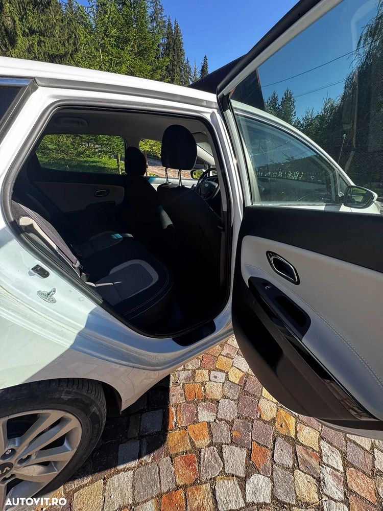 Kia Ceed - 22