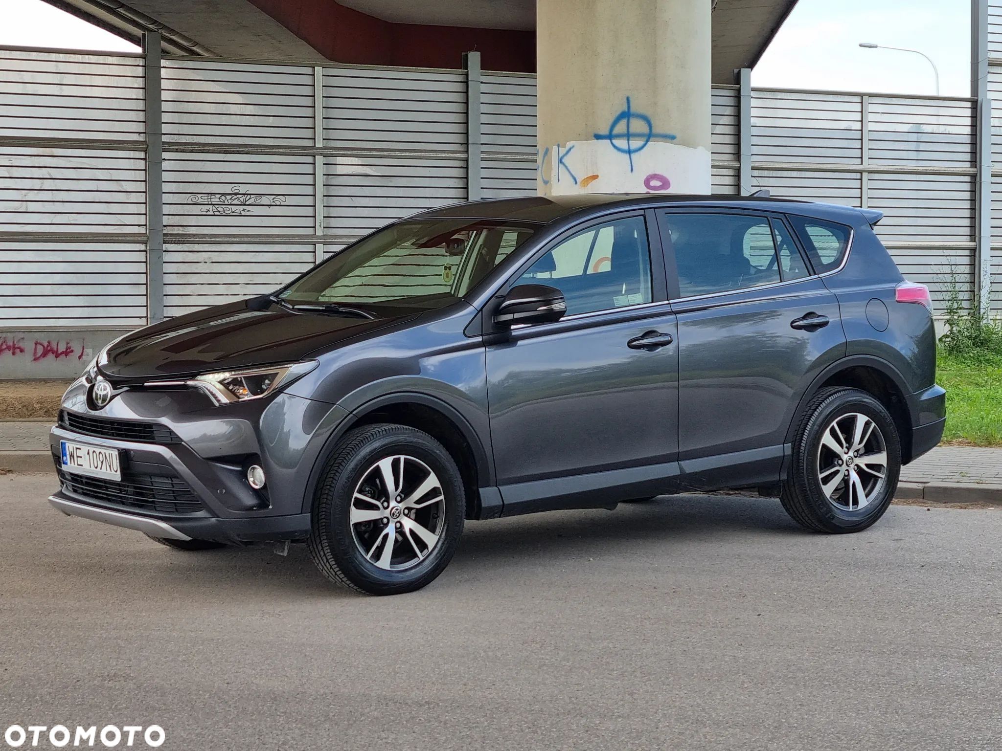 Toyota RAV4 2.0 D-4D Premium 4x2 - 1