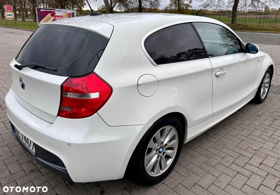 BMW Seria 1 120d DPF Edition Sport - 6