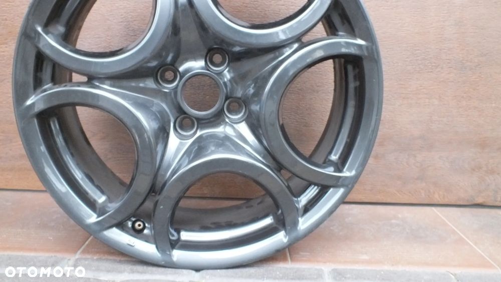 Felga aluminiowa 17 Alfa Romeo Mito - 3