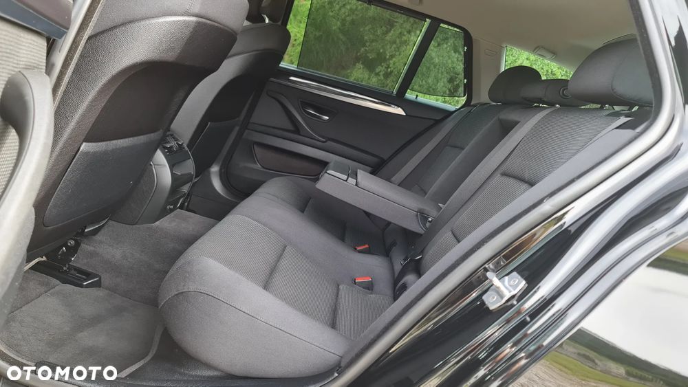 BMW Seria 5 520d - 9
