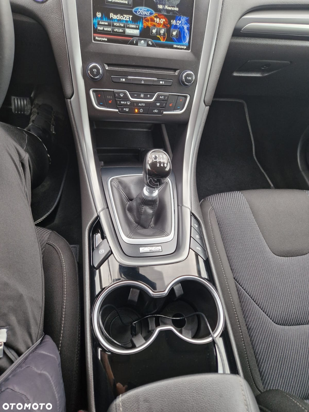 Ford Mondeo 2.0 TDCi Titanium - 13