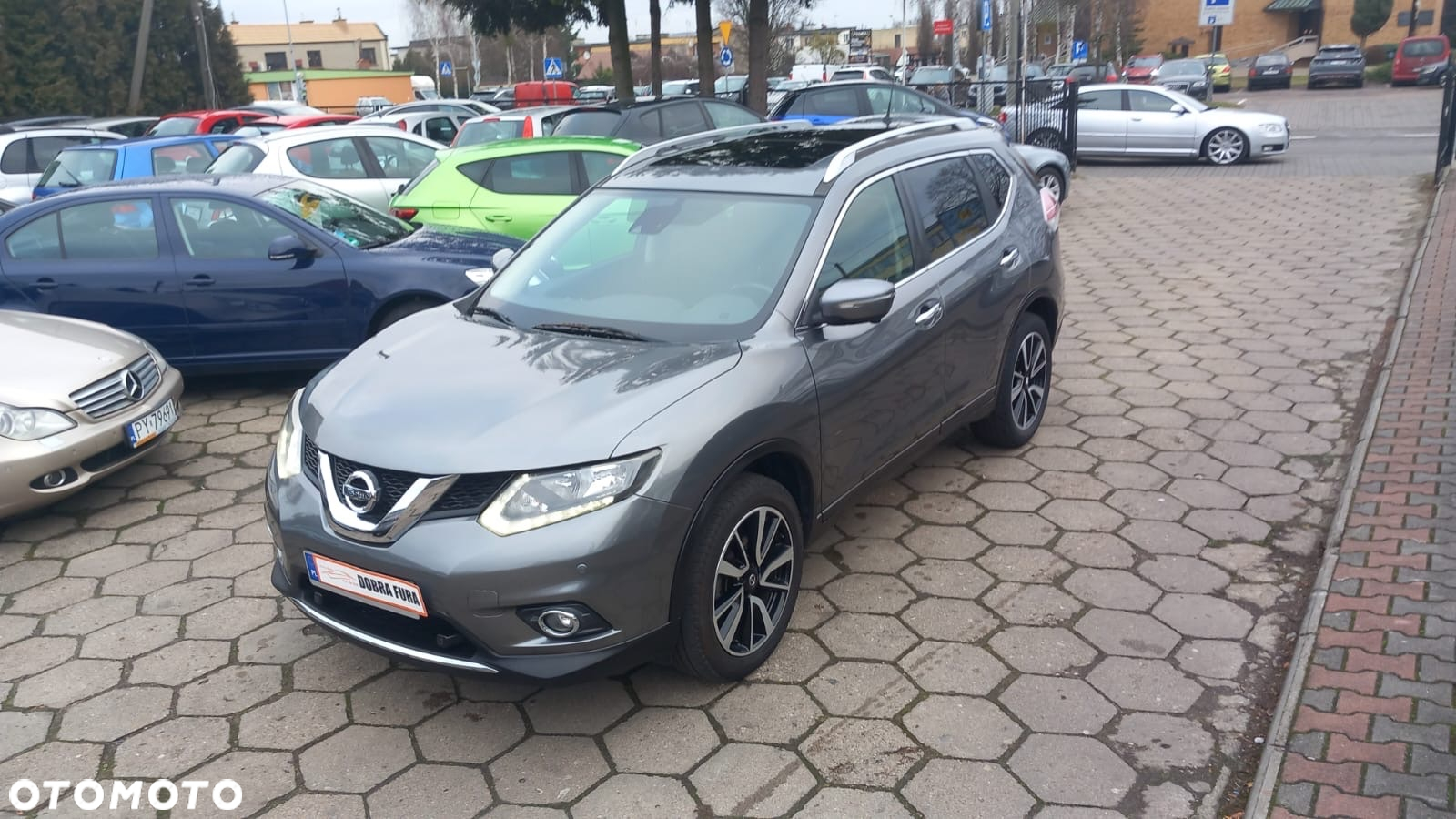 Nissan X-Trail 1.6 DCi Tekna 2WD - 36