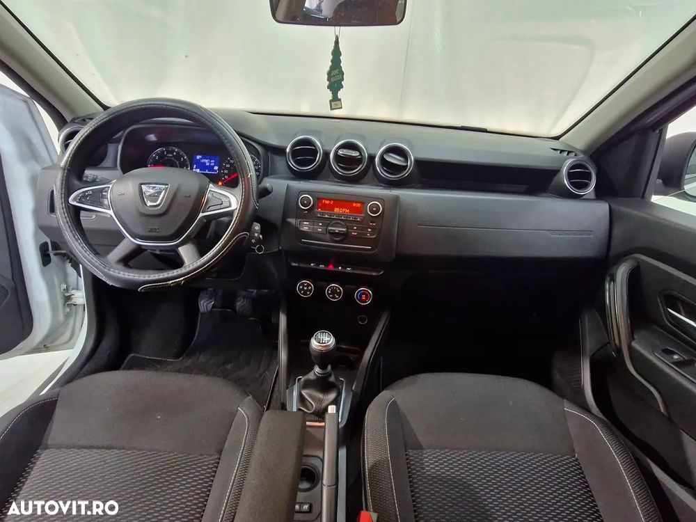 Dacia Duster 2021 photo 3