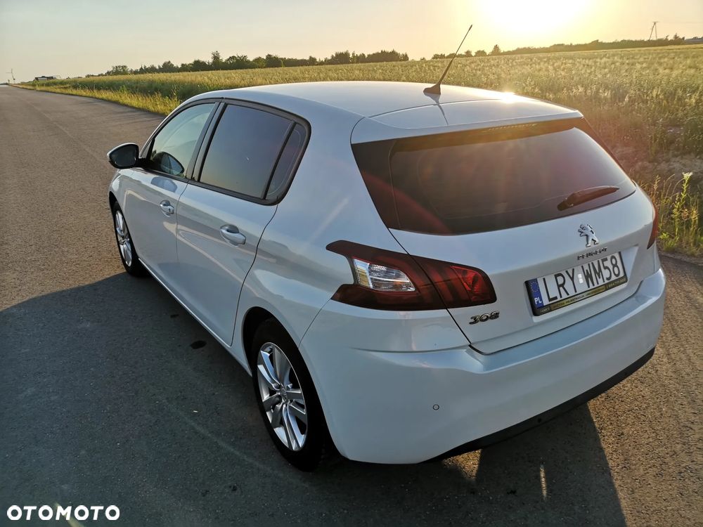 Peugeot 308 125 THP Active - 36