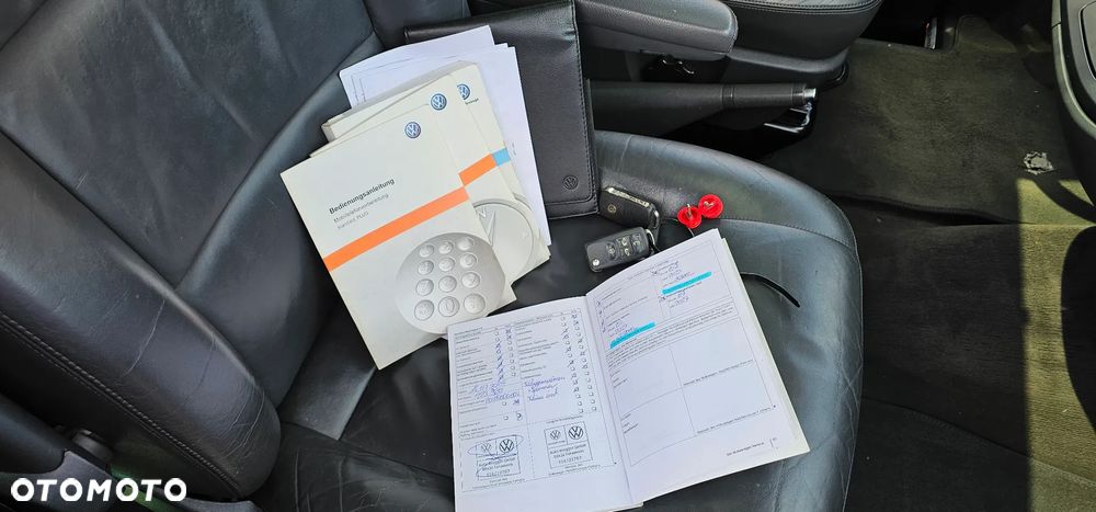 Volkswagen Multivan - 33