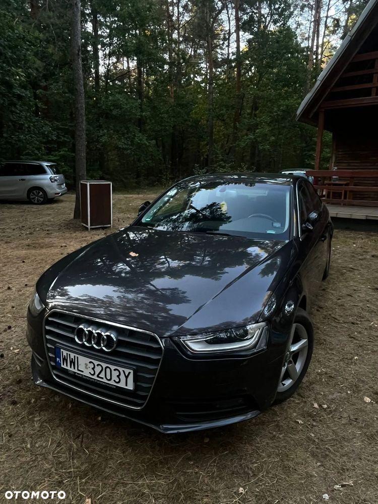 Audi A4 Limousine - 7