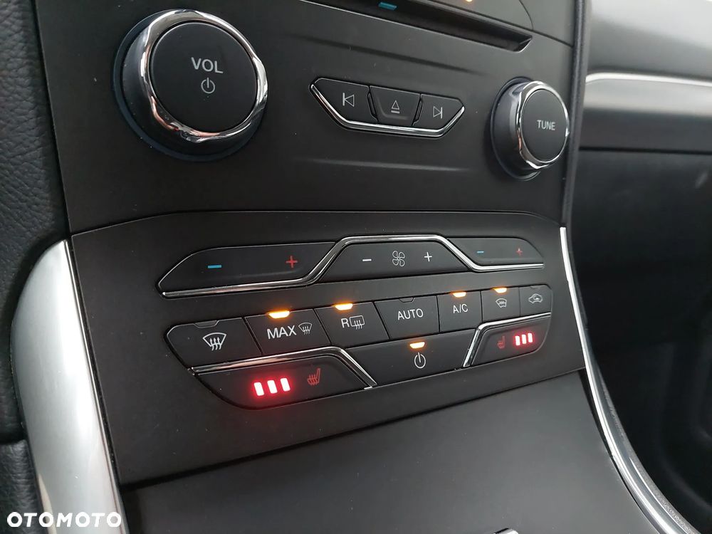 Ford S-Max 2.0 EcoBlue Titanium - 30