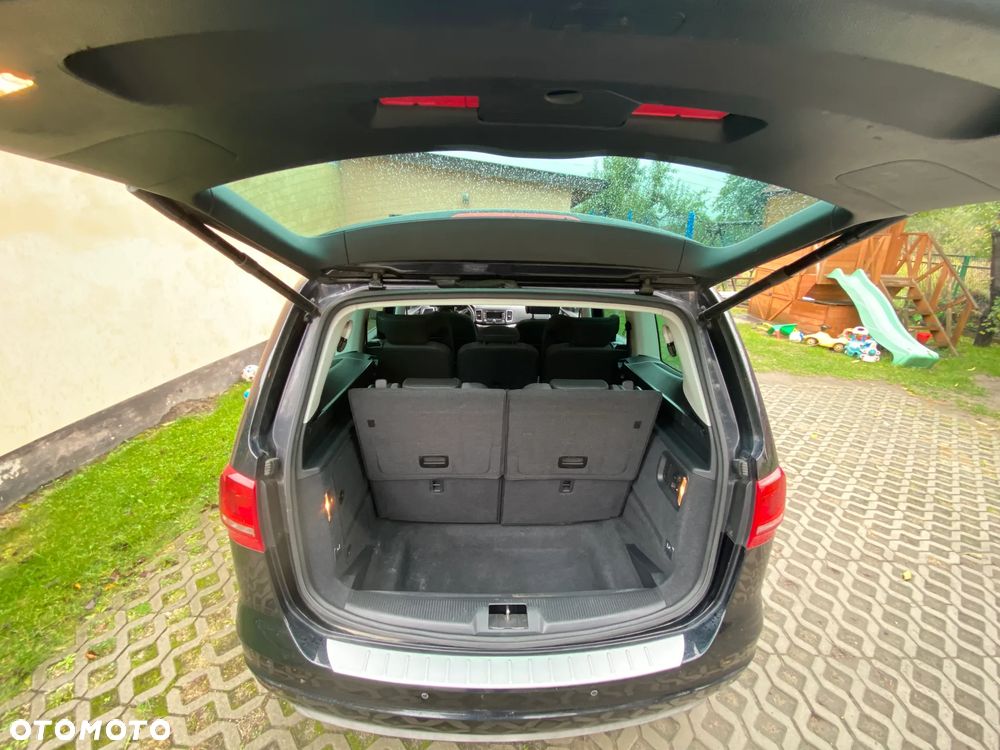 Volkswagen Sharan 2.0 TDI Highline DSG - 18