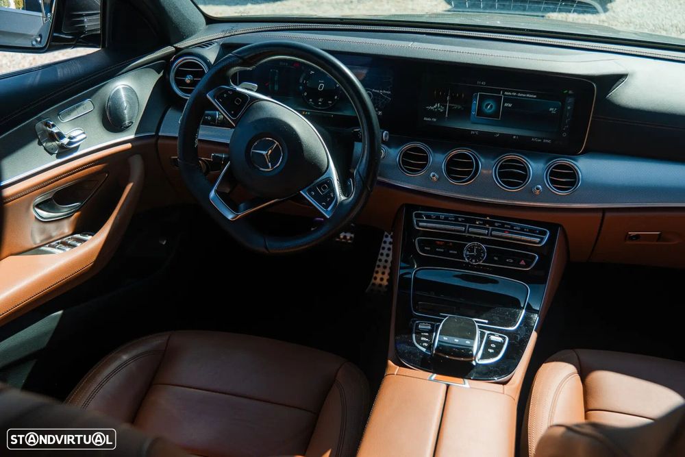 Mercedes-Benz E 350 D AMG - 7