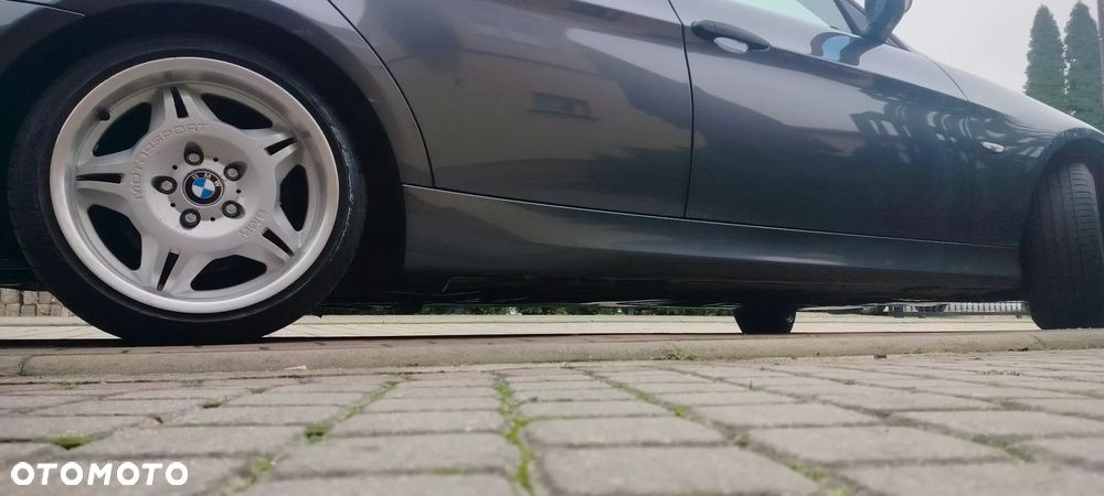 BMW Seria 3 ver-320i - 11