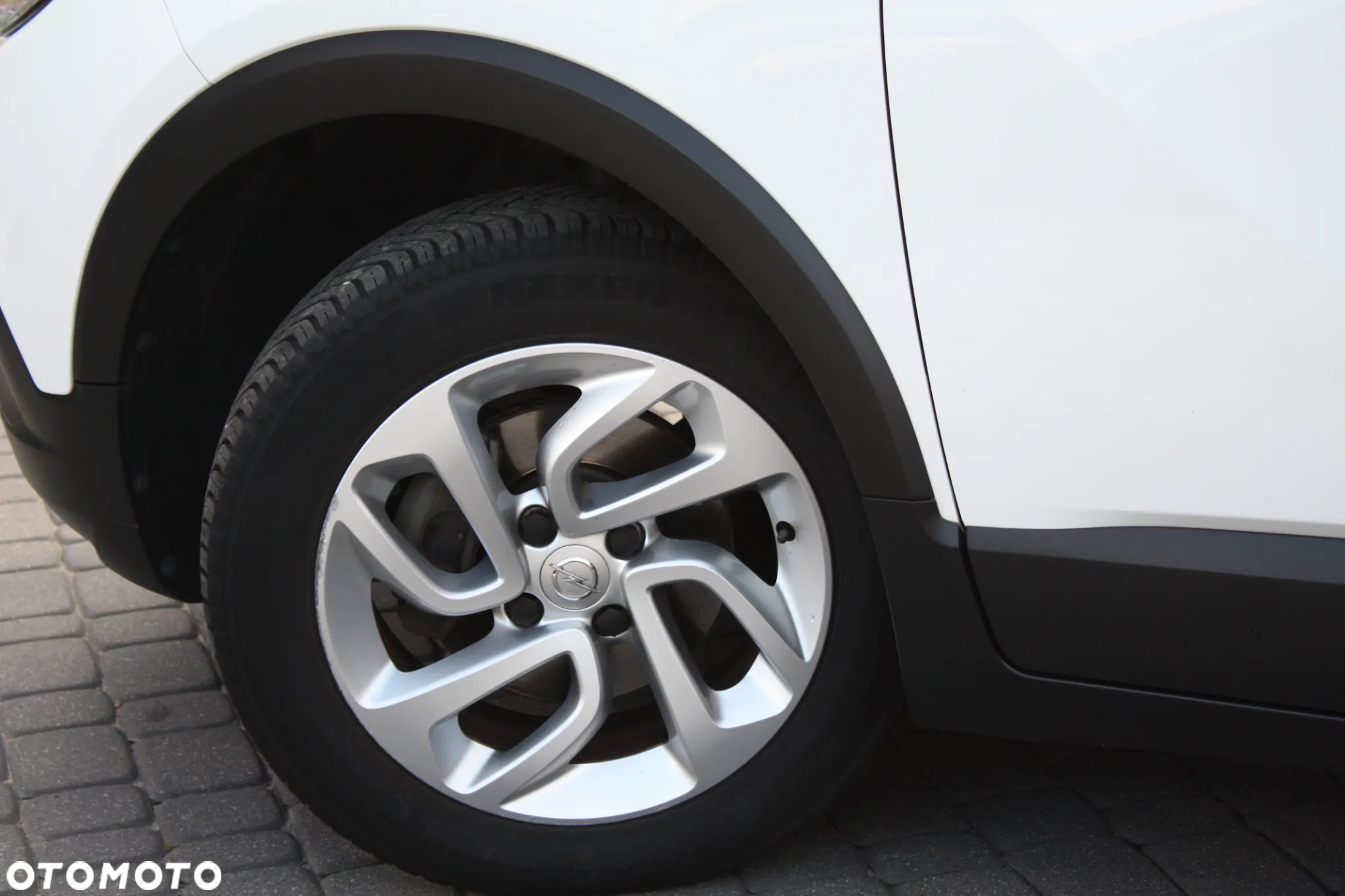 Opel Crossland X 1.2 T Edition S&S - 19