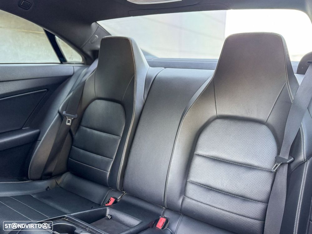 Mercedes-Benz E 220 CDi Avantgarde BlueEfficiency - 32