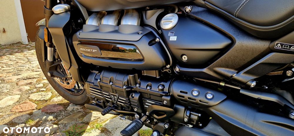 Triumph Rocket - 4