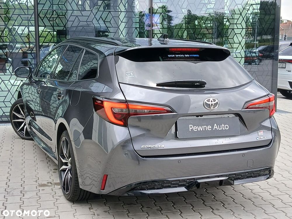 Toyota Corolla - 12