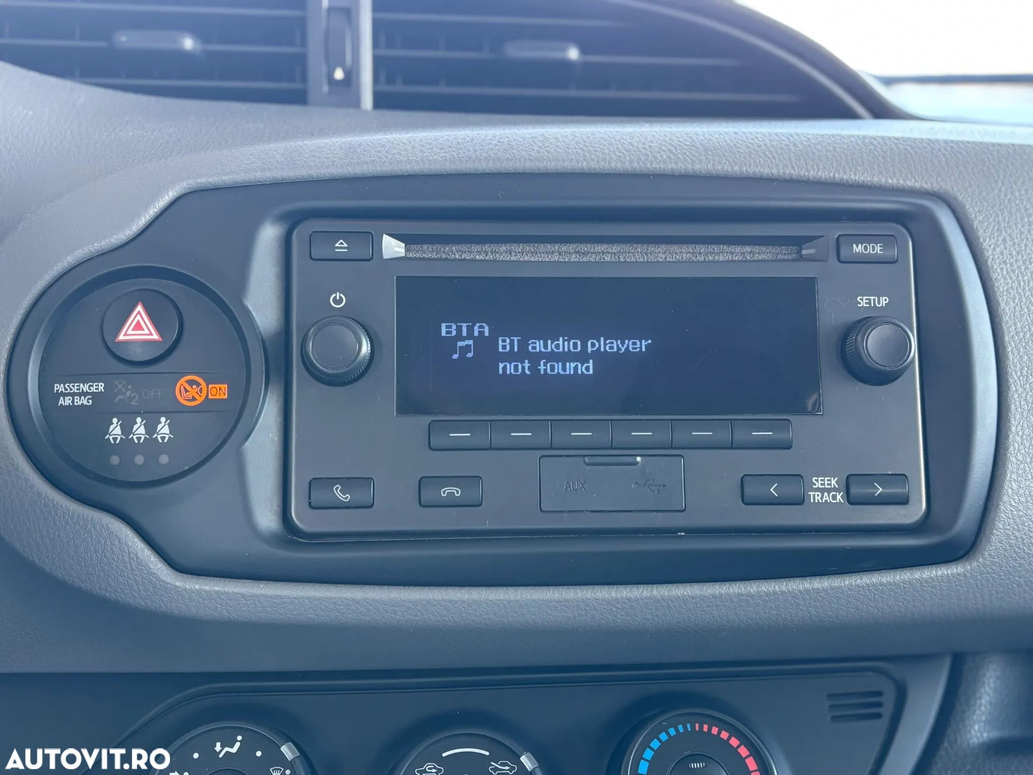 Toyota Yaris 1.0 L VVT-i Terra - 29