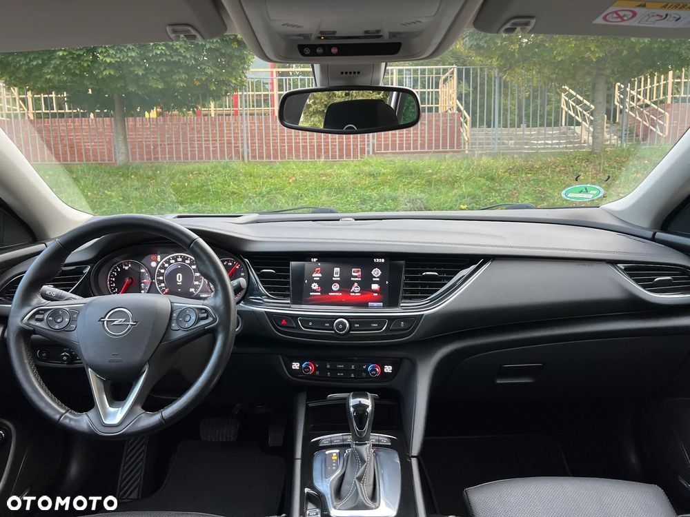 Opel Insignia - 20