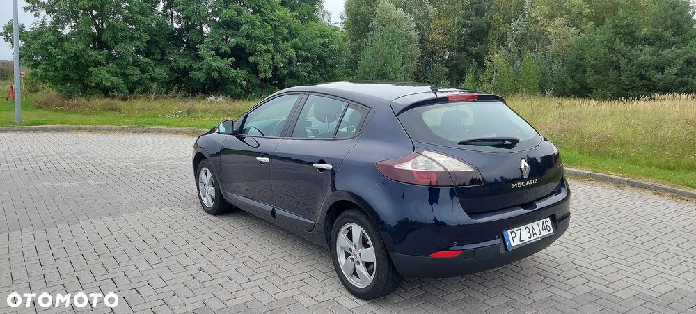 Renault Megane 1.6 16V Dynamique Euro5 - 16