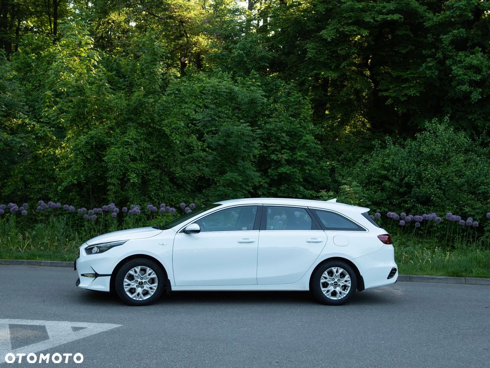 Kia Ceed 1.5 T-GDI M - 3