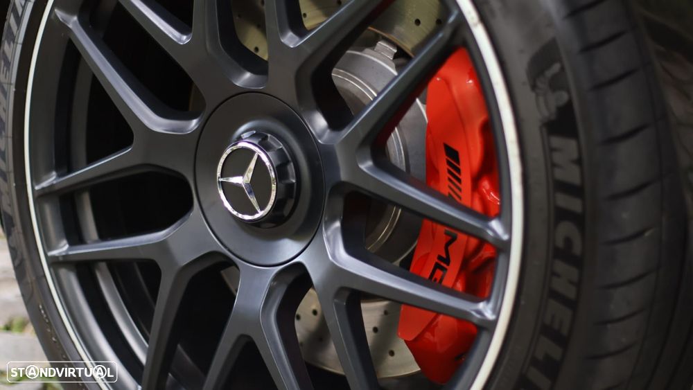 Mercedes-Benz E 63 AMG S 4Matic+ - 12