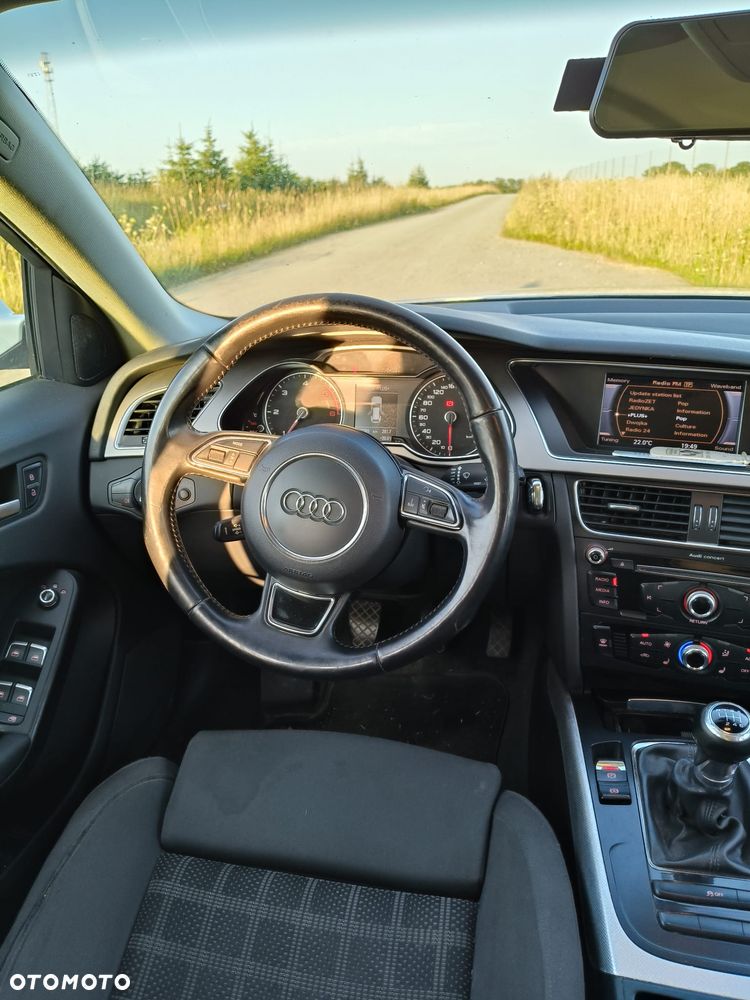Audi A4 Avant 2.0 TDI Quattro Line - 11