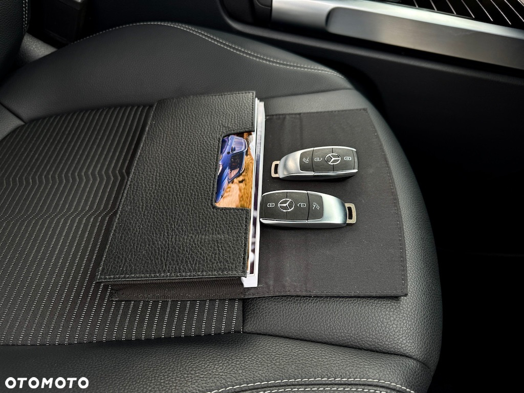 Mercedes-Benz GLB 200 d 8G-DCT - 37