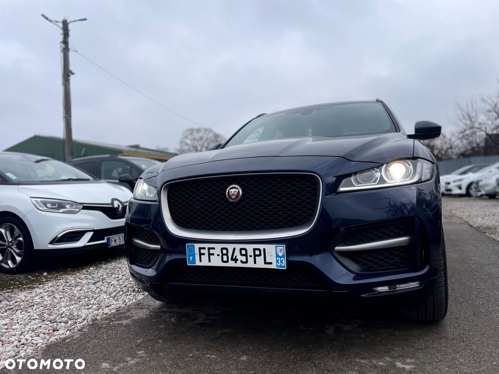 Jaguar F-Pace 25t AWD R-Sport - 1