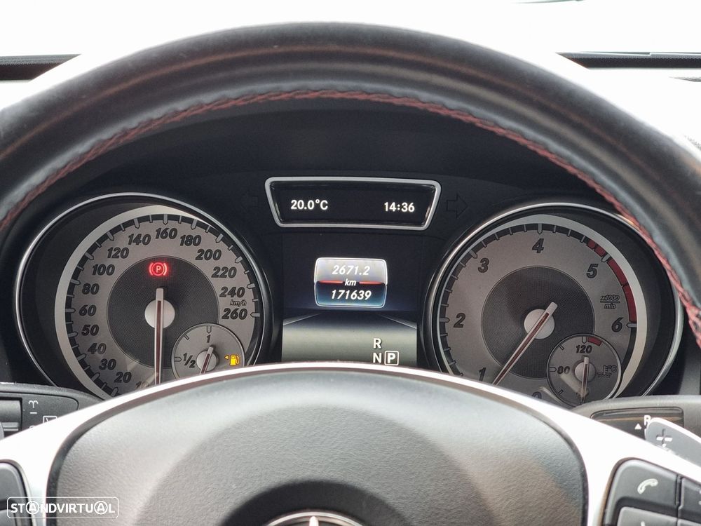 Mercedes-Benz GLA 220 CDI AMG Line 4-Matic - 36