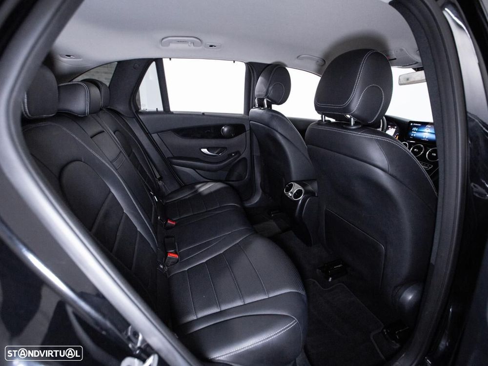 Mercedes-Benz GLC 300 de 4Matic - 12