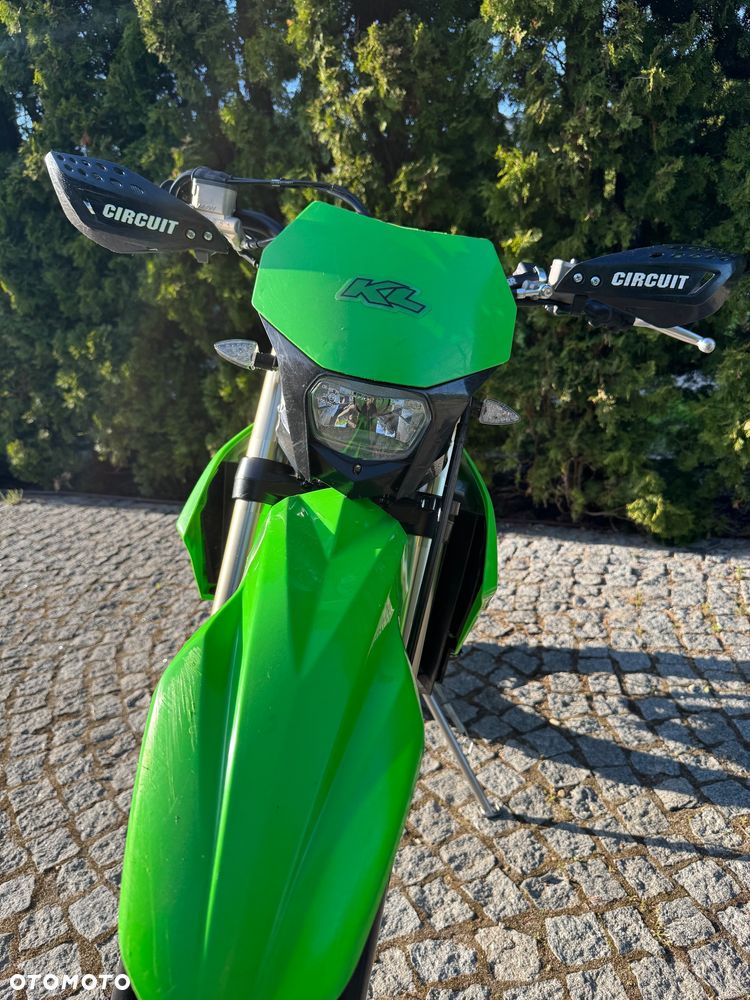 Kawasaki KX - 8