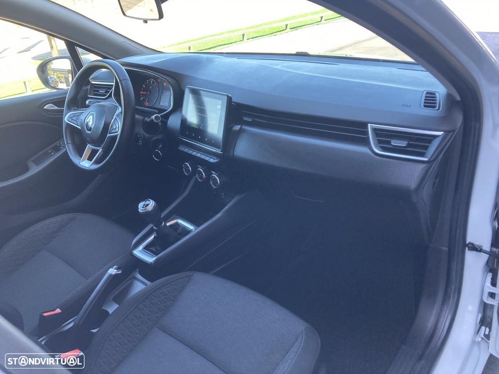 Renault Clio TCe 100 BUSINESS EDITION - 22