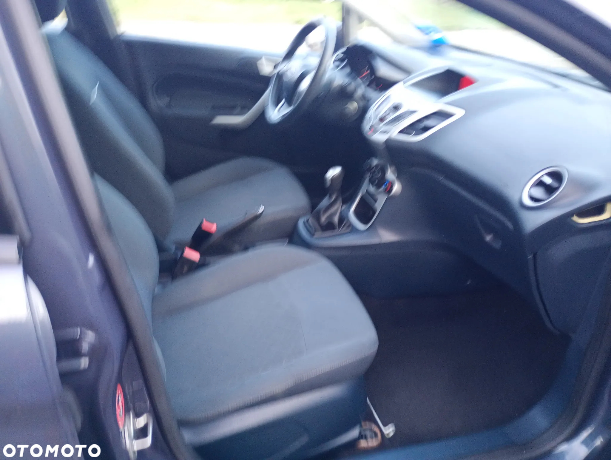 Ford Fiesta 1.25 Ambiente - 26