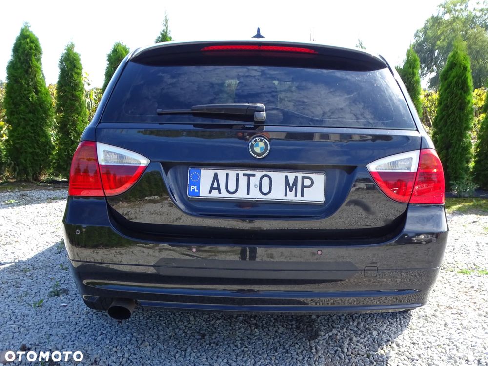 BMW Seria 3 - 23
