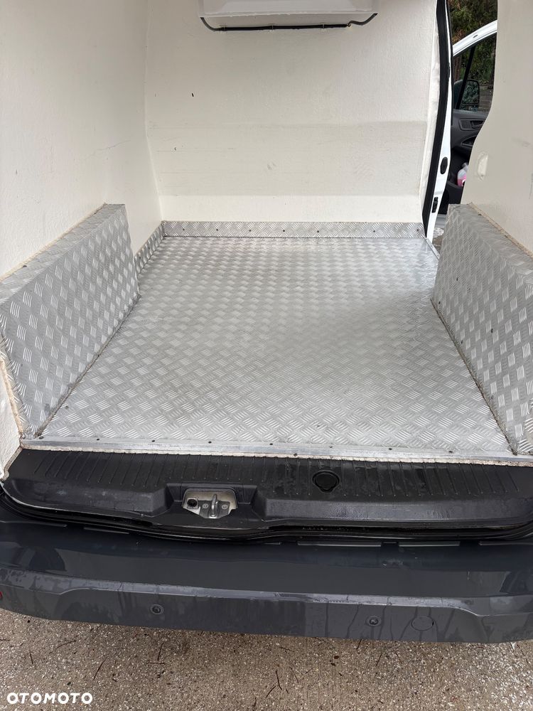 Ford Transit connect chłodnia - 15