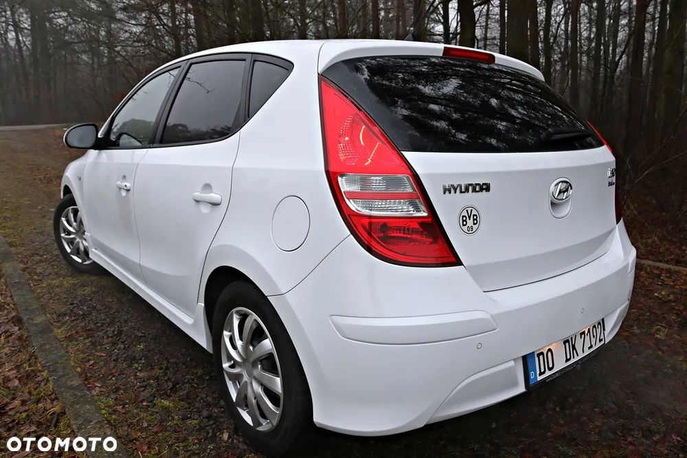 Hyundai i30 1.4 Blue Comfort - 26