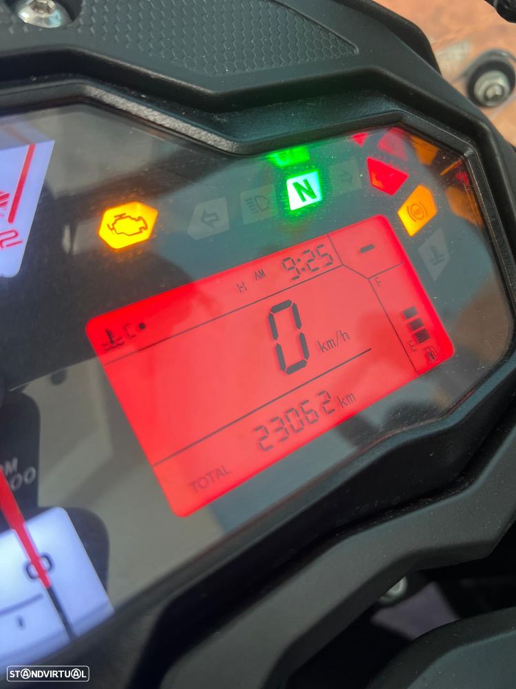 Benelli TRK 502 X - 6