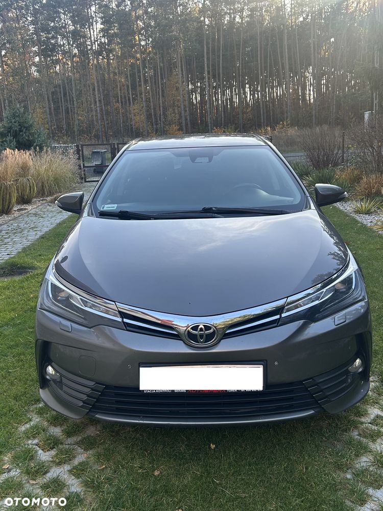 Toyota Corolla 1.6 Comfort - 1