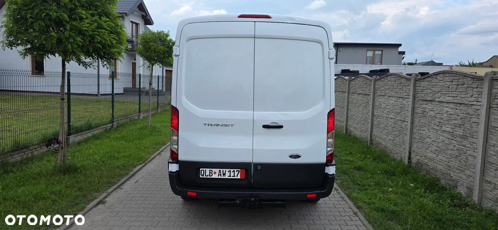 Ford Transit - 9