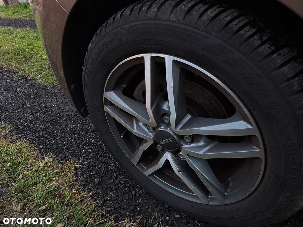 Hyundai i30 i30cw 1.4 CRDi Advantage - 9