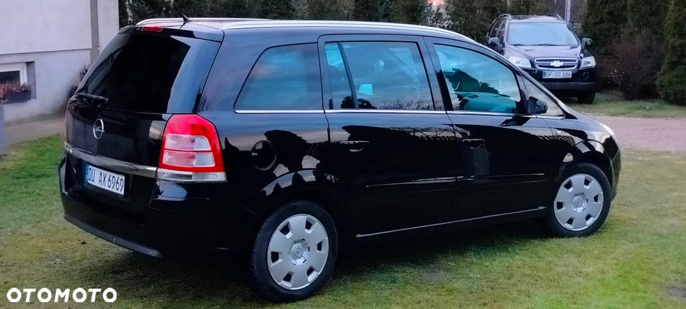 Opel Zafira - 31