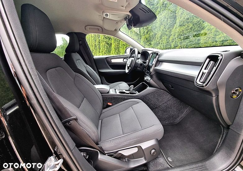 Volvo XC 40 D3 Momentum Pro - 16